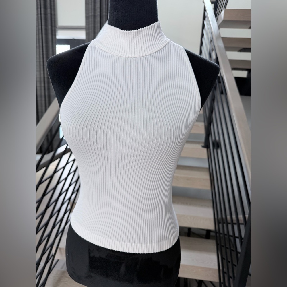 White Sleeveless Ribbed Movk Turtleneck Top size S - Picture 2 of 4